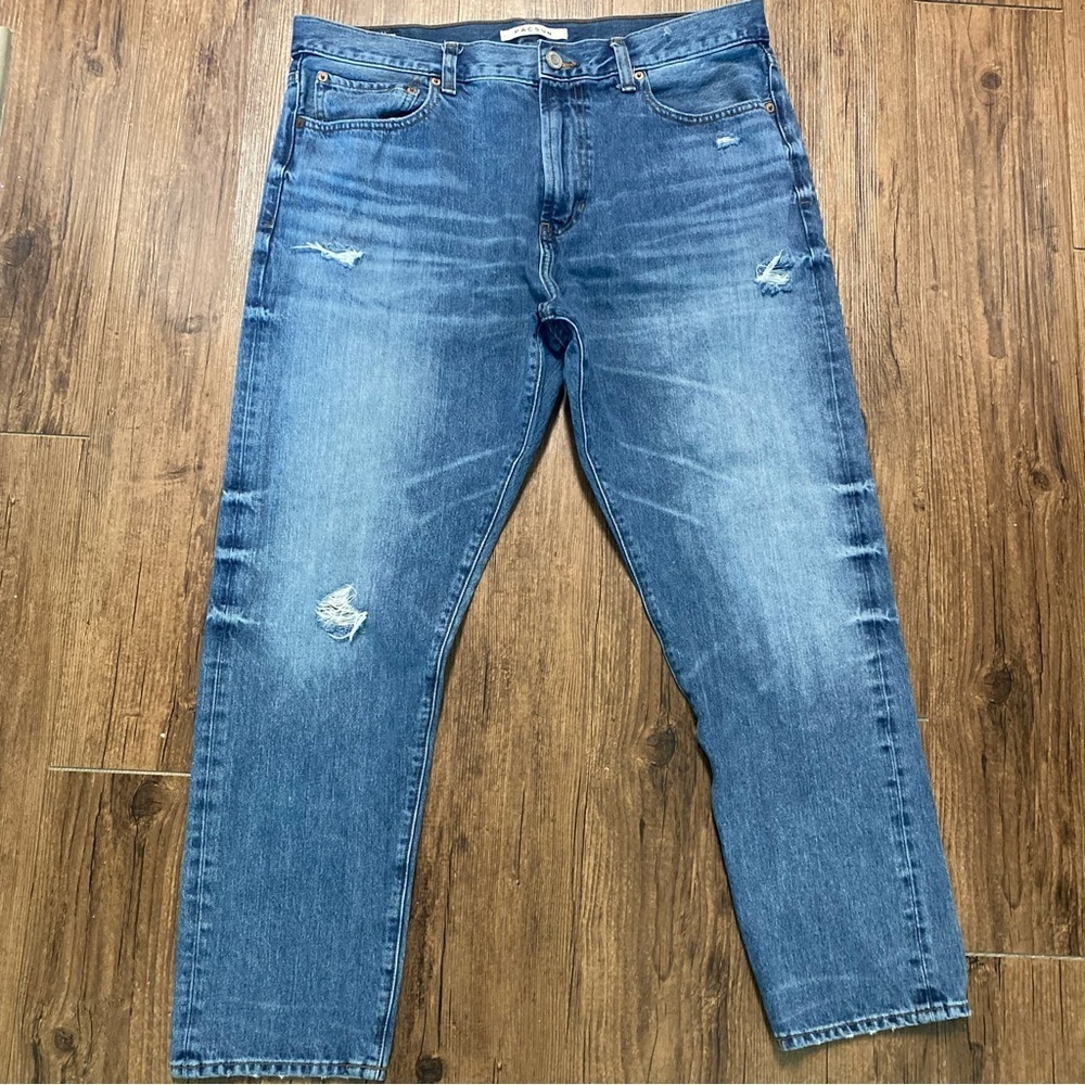 Men's Blue Jeans 36 x 30 slim taper